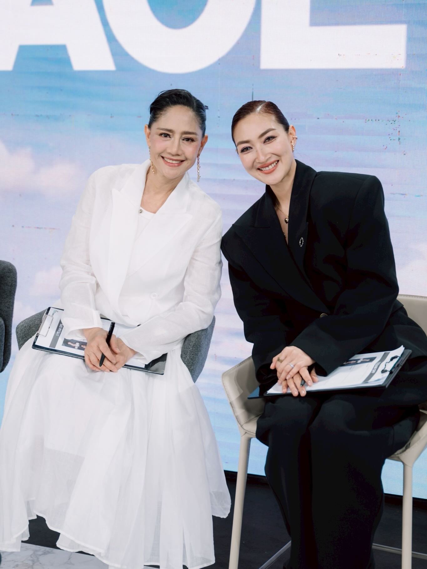 แพนเค้ก - เขมนิจ จามิกรณ์