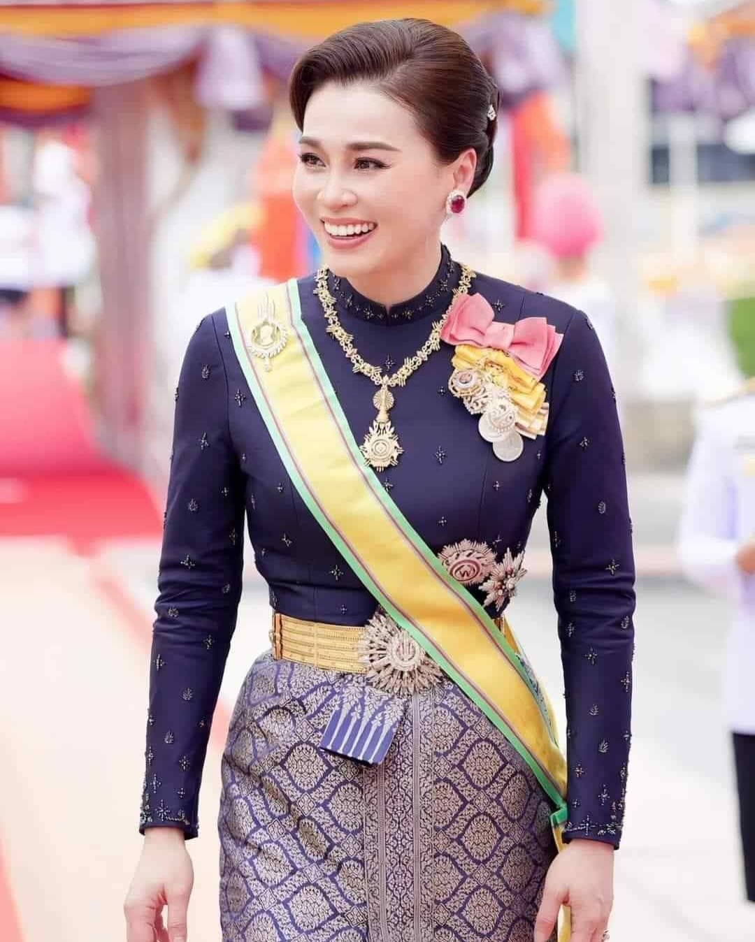 แพนเค้ก - เขมนิจ จามิกรณ์