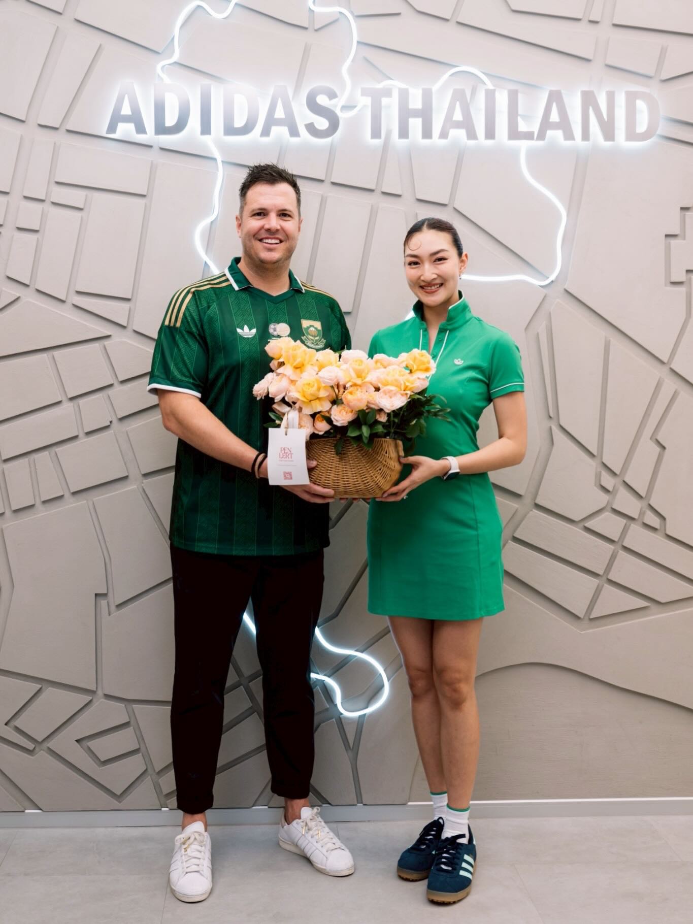 แพนเค้ก - เขมนิจ จามิกรณ์