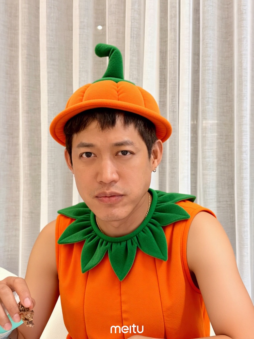 ตู่ - ภพธร สุนทรญาณกิจ