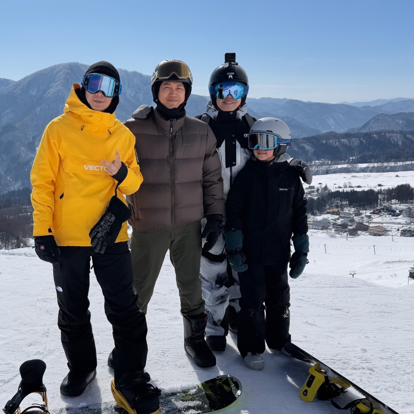 ตู่ - ภพธร สุนทรญาณกิจ