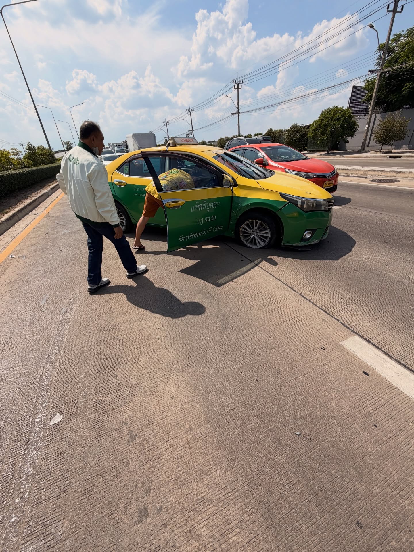 ตู่ - ภพธร สุนทรญาณกิจ