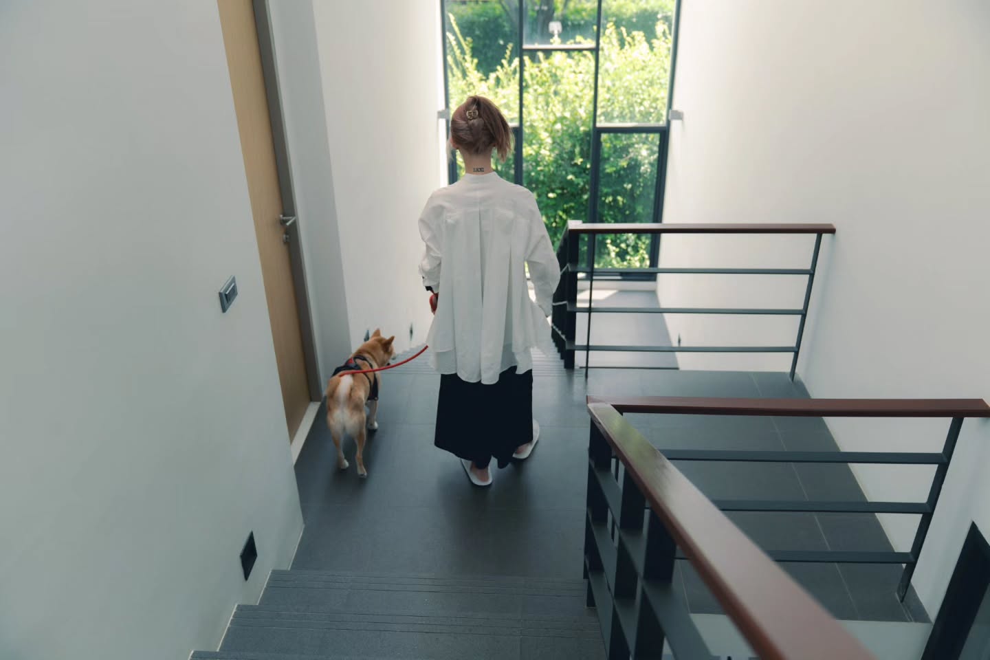 เนเน่ - พรนับพัน พรเพ็ญพิพัฒน์