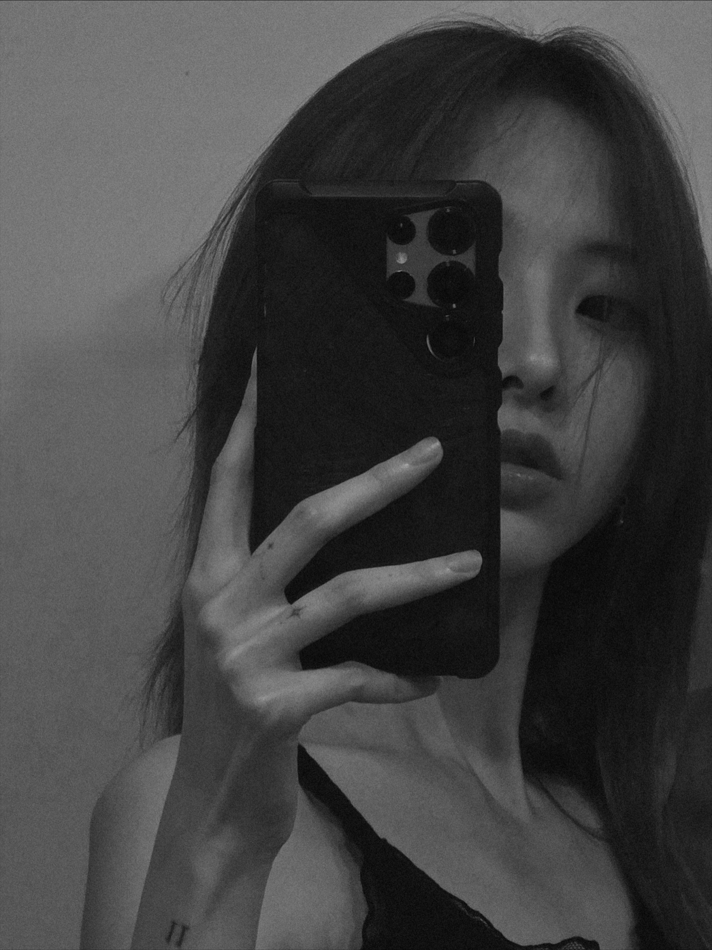 เนเน่ - พรนับพัน พรเพ็ญพิพัฒน์