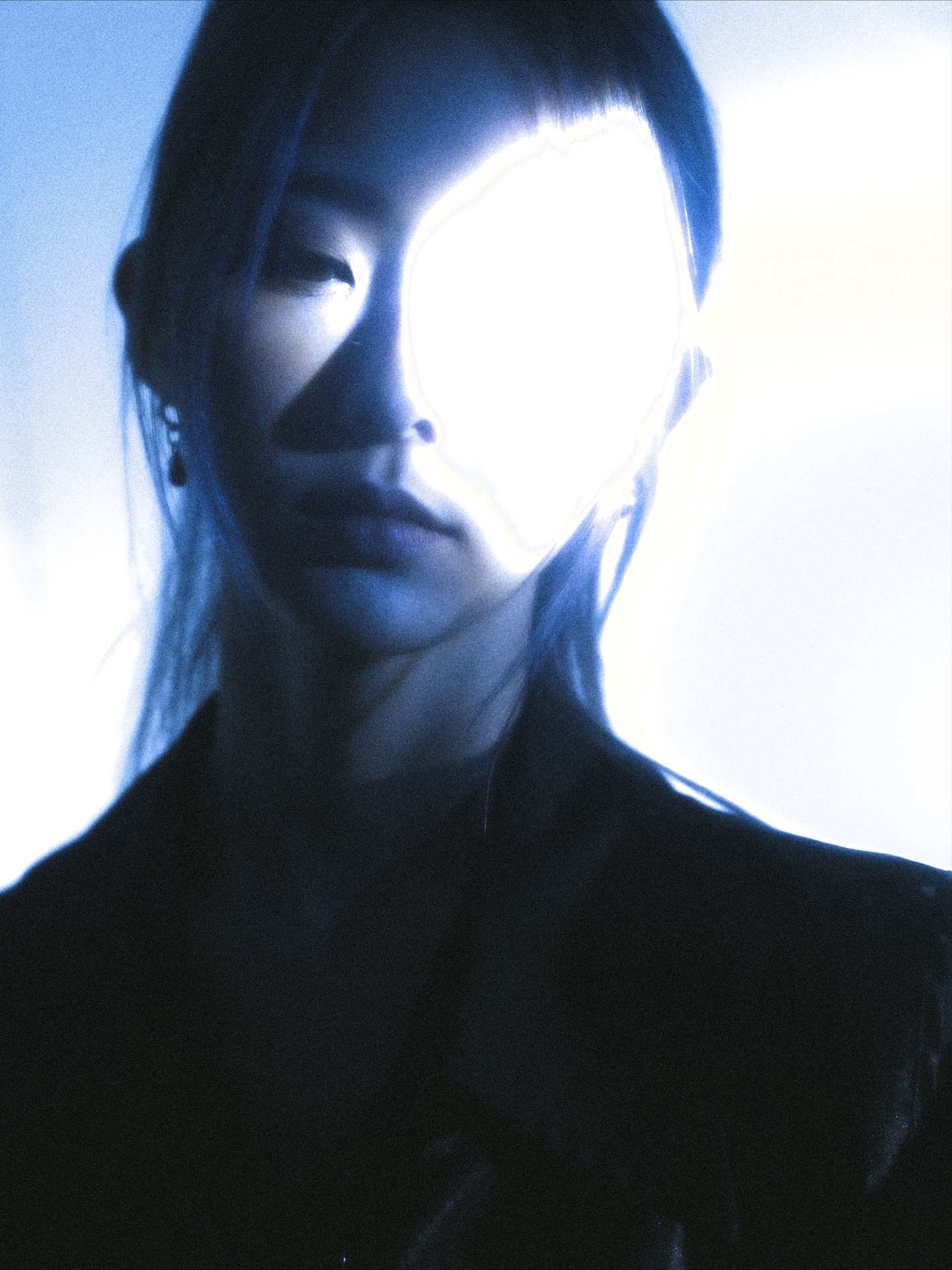 เนเน่ - พรนับพัน พรเพ็ญพิพัฒน์