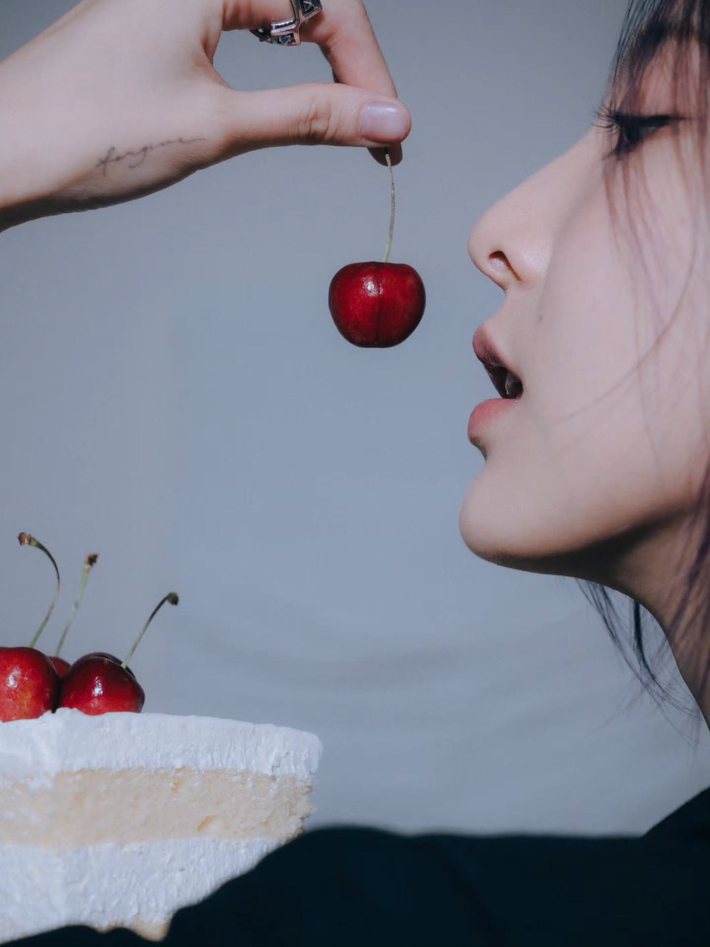 เนเน่ - พรนับพัน พรเพ็ญพิพัฒน์