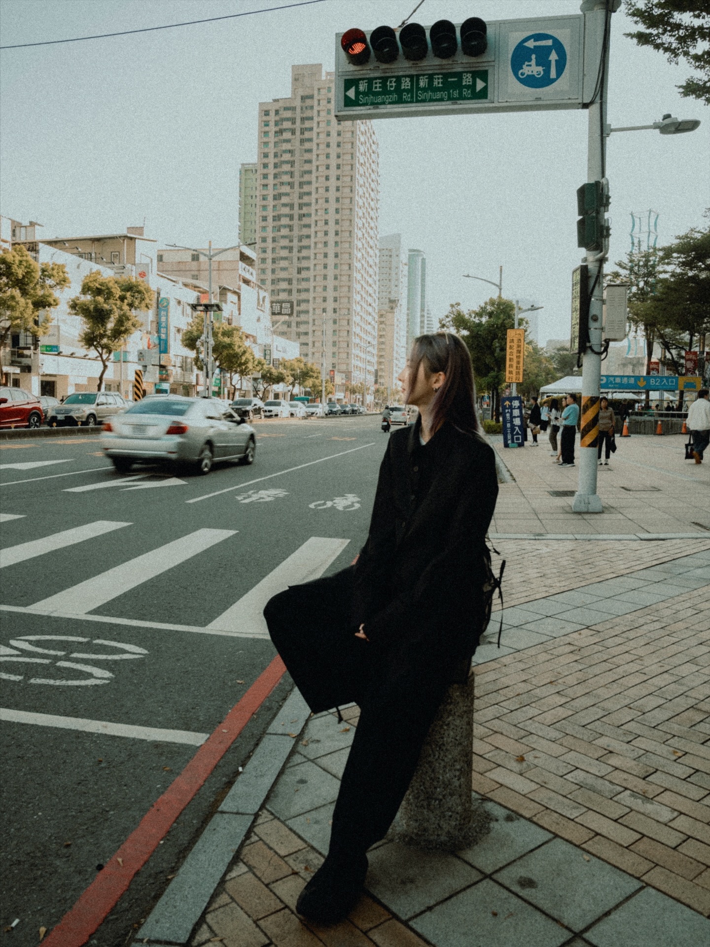 เนเน่ - พรนับพัน พรเพ็ญพิพัฒน์