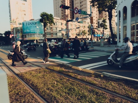 เนเน่ - พรนับพัน พรเพ็ญพิพัฒน์