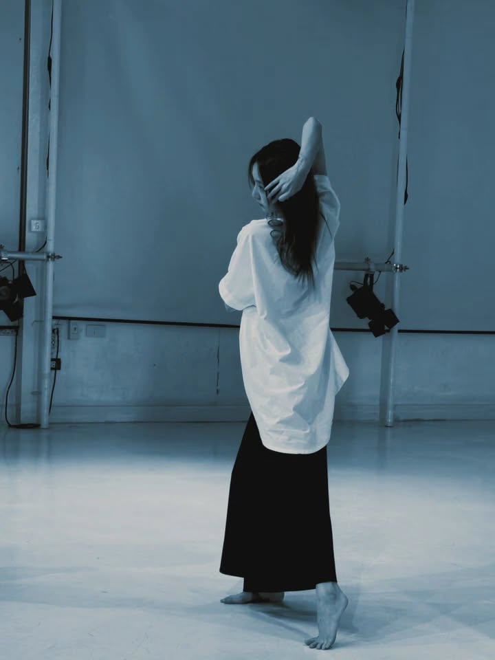 เนเน่ - พรนับพัน พรเพ็ญพิพัฒน์