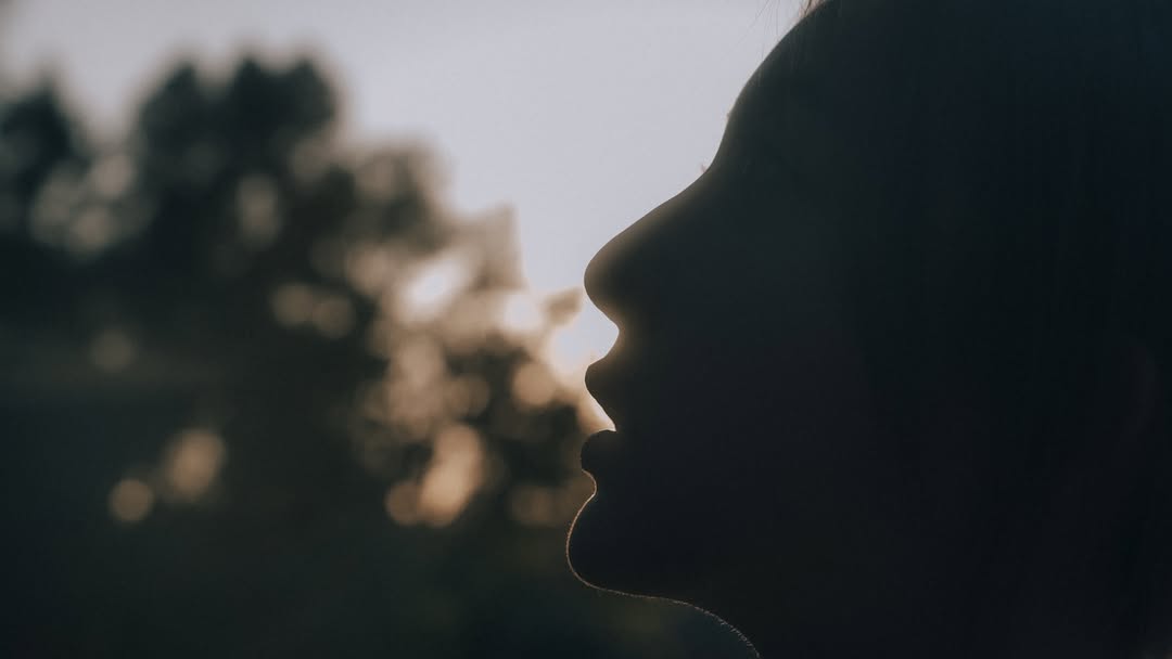 เนเน่ - พรนับพัน พรเพ็ญพิพัฒน์