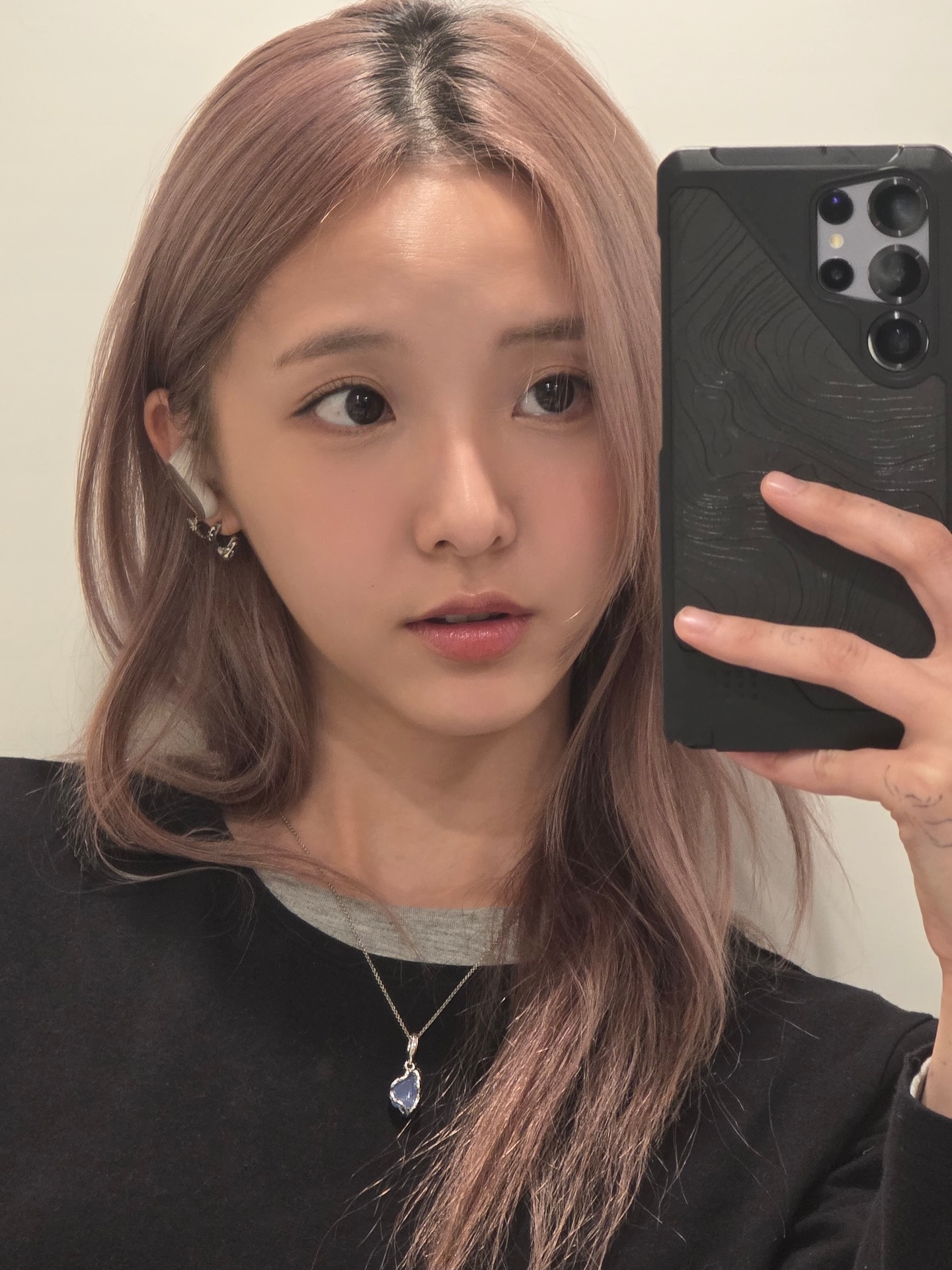 เนเน่ - พรนับพัน พรเพ็ญพิพัฒน์