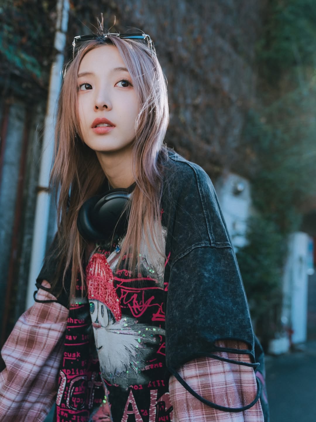 เนเน่ - พรนับพัน พรเพ็ญพิพัฒน์