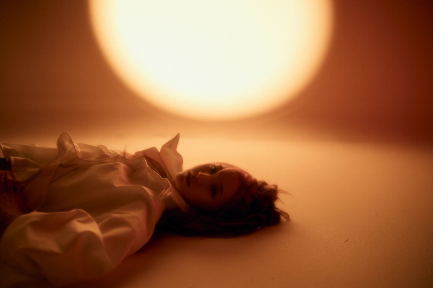 เนเน่ - พรนับพัน พรเพ็ญพิพัฒน์