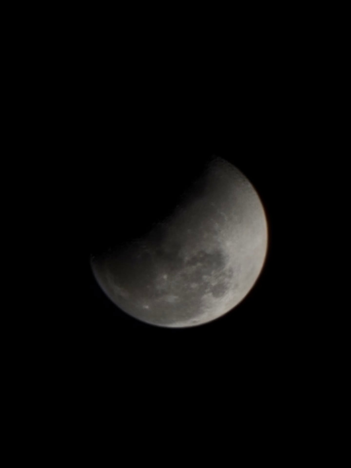 เนเน่ - พรนับพัน พรเพ็ญพิพัฒน์