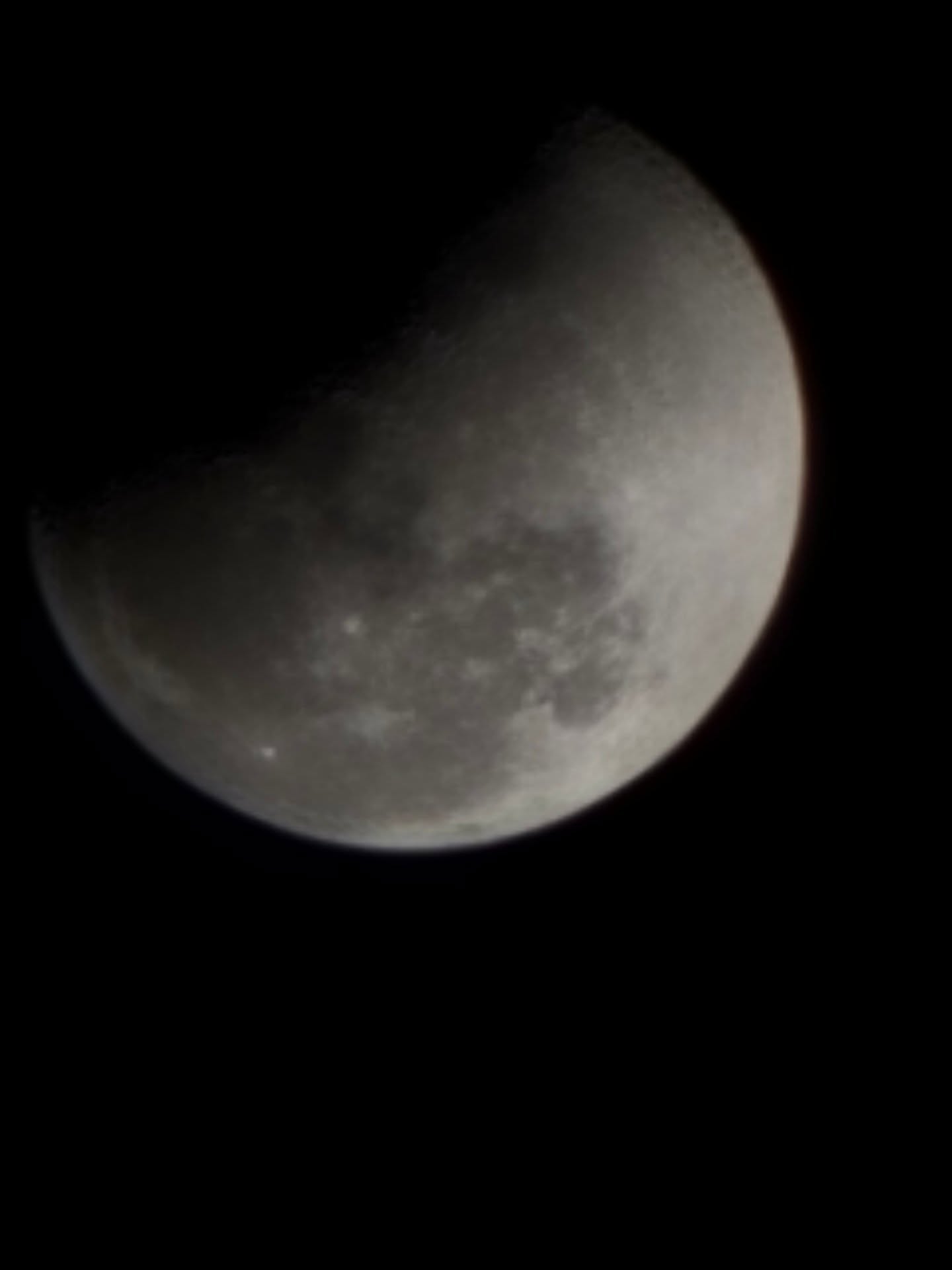 เนเน่ - พรนับพัน พรเพ็ญพิพัฒน์