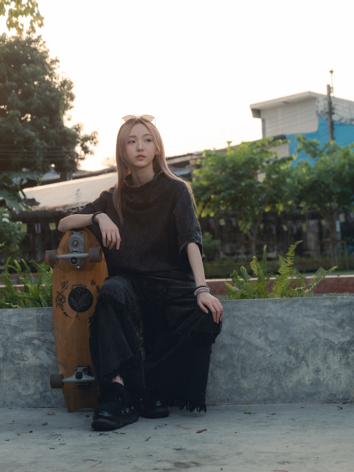 เนเน่ - พรนับพัน พรเพ็ญพิพัฒน์