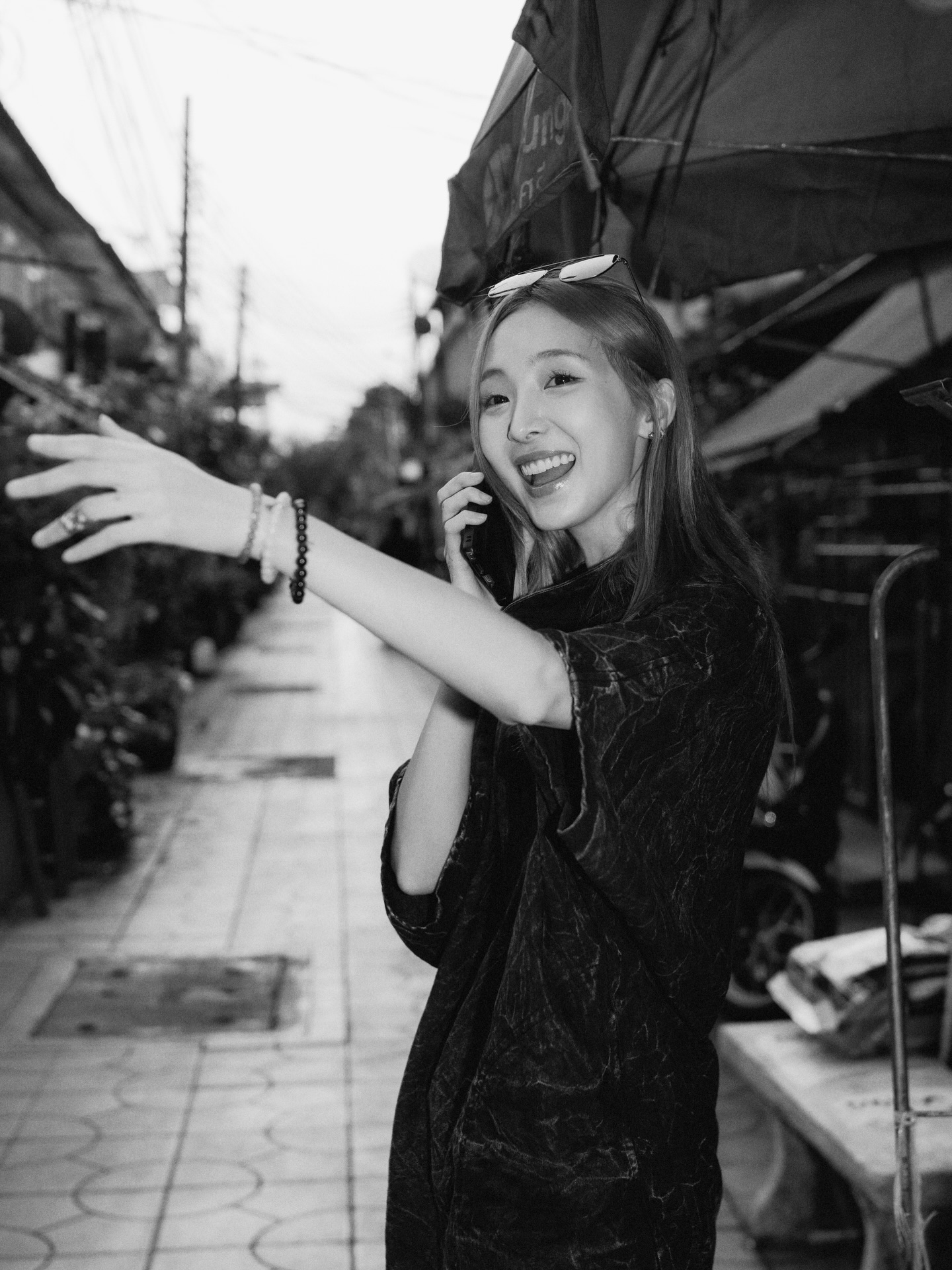 เนเน่ - พรนับพัน พรเพ็ญพิพัฒน์