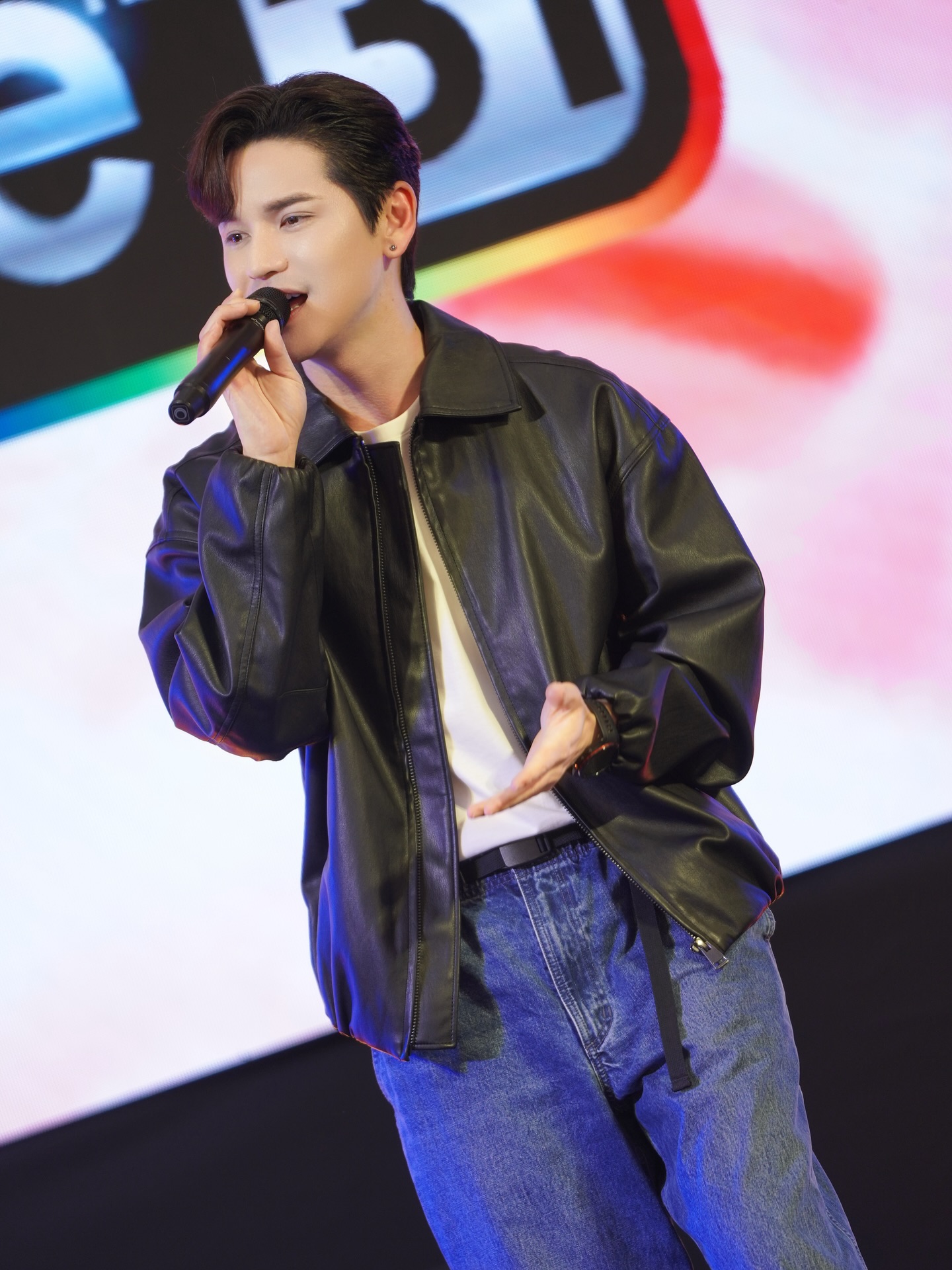 เต๋า - เศรษฐพงศ์ เพียงพอ