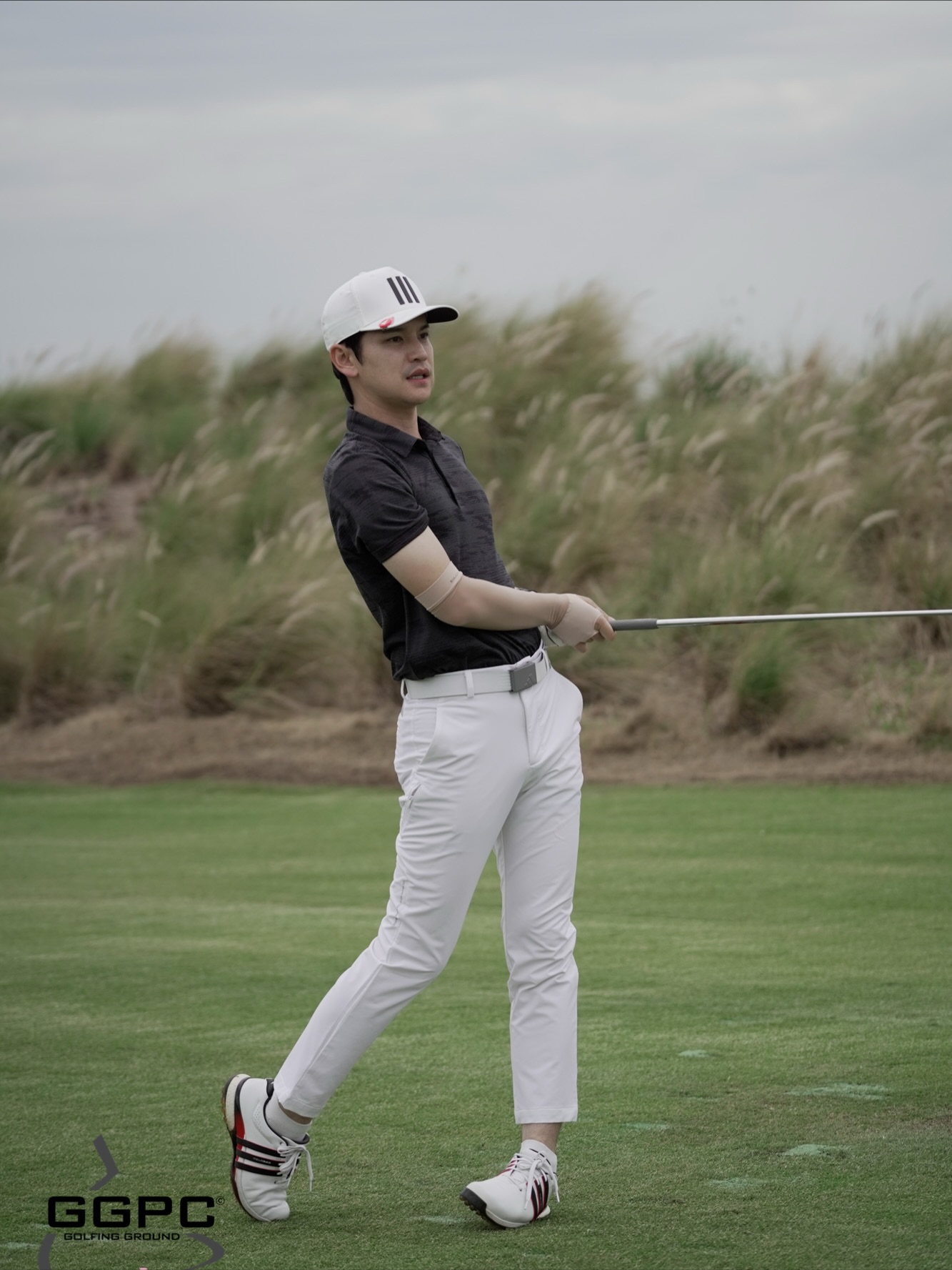 เต๋า - เศรษฐพงศ์ เพียงพอ