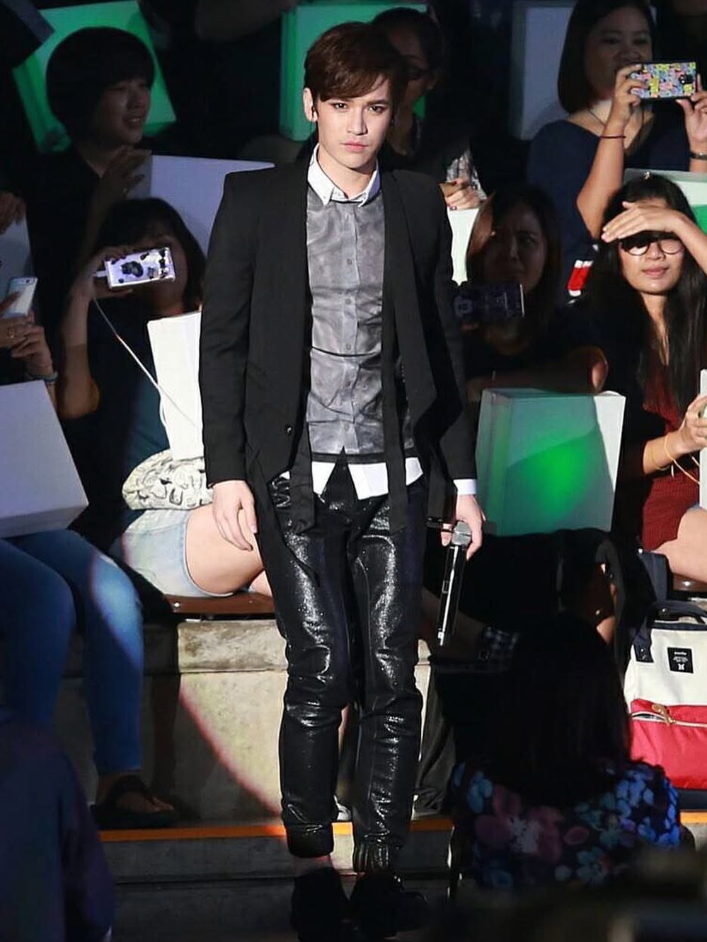 เต๋า - เศรษฐพงศ์ เพียงพอ