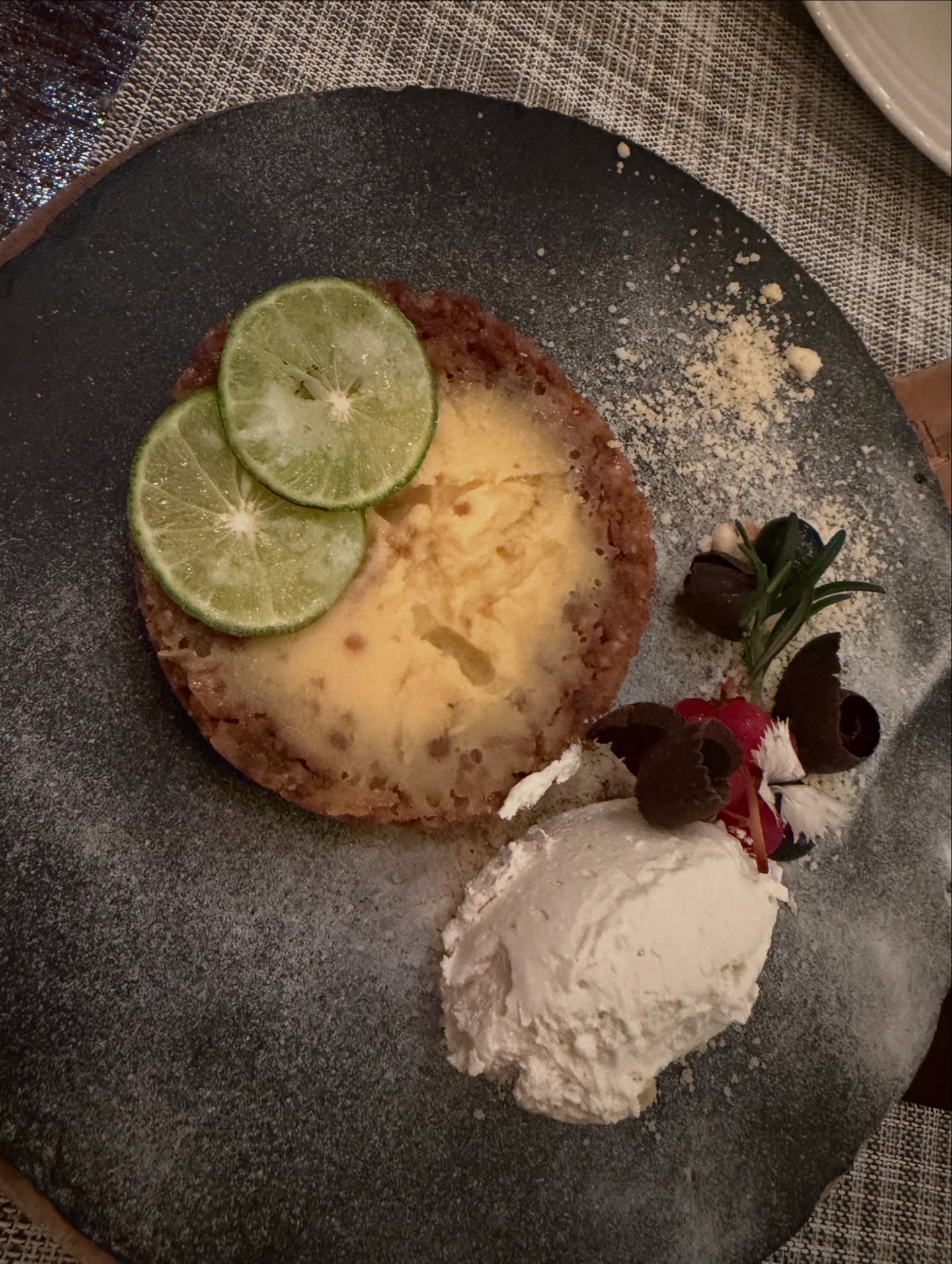 เต๋า - เศรษฐพงศ์ เพียงพอ