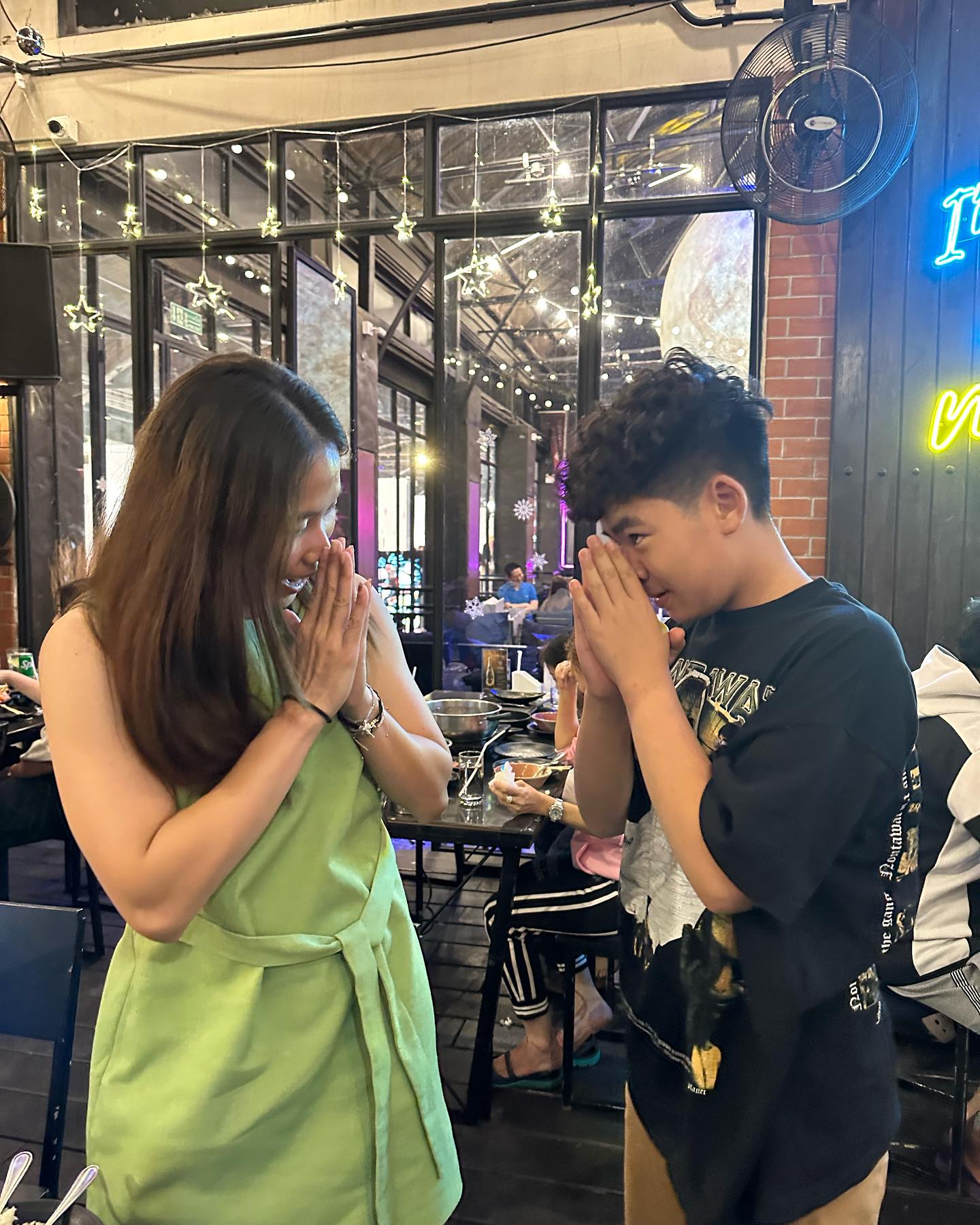 เปิ้ล - นาคร ศิลาชัย