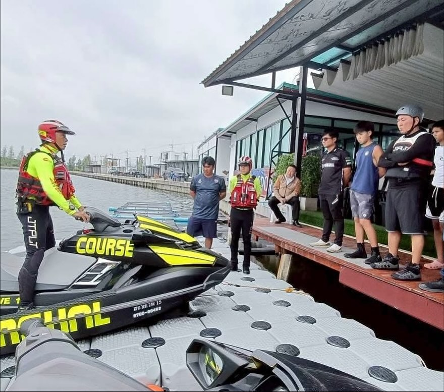 เปิ้ล - นาคร ศิลาชัย