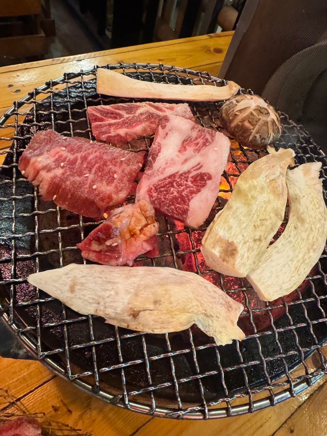 เปิ้ล - นาคร ศิลาชัย