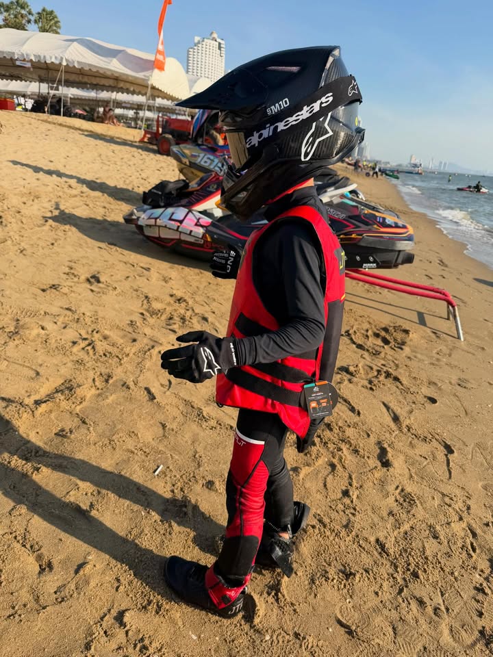 เปิ้ล - นาคร ศิลาชัย