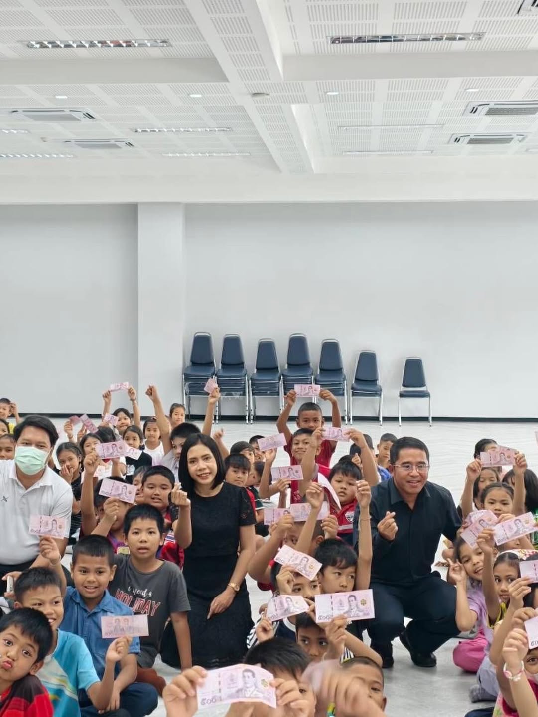 เปิ้ล - นาคร ศิลาชัย