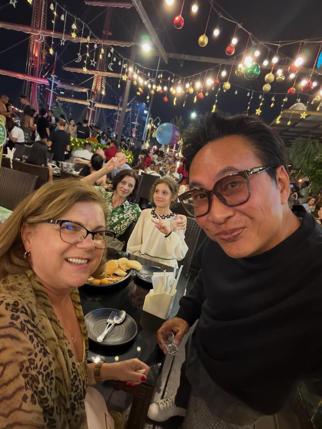 เปิ้ล - นาคร ศิลาชัย