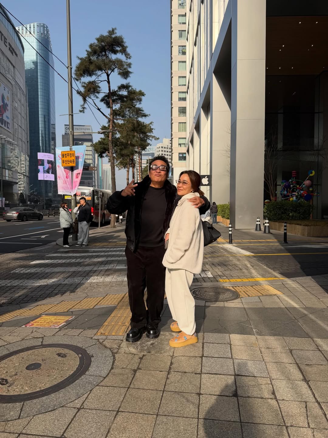 เปิ้ล - นาคร ศิลาชัย