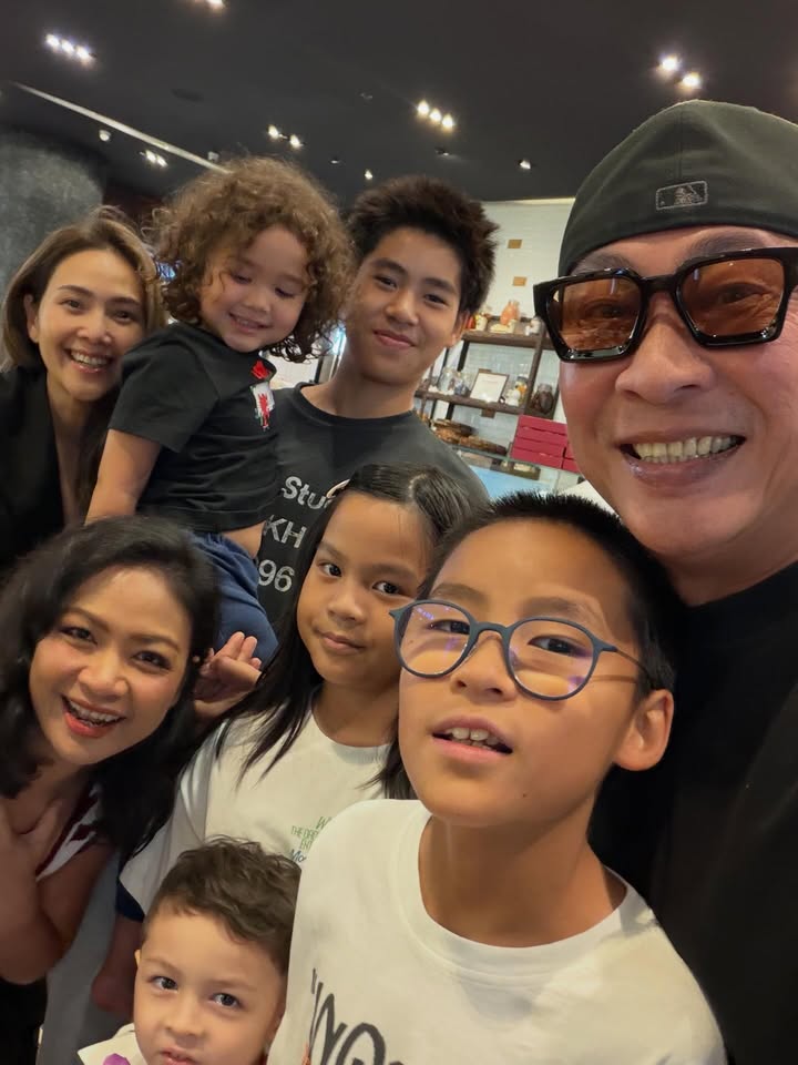 เปิ้ล - นาคร ศิลาชัย