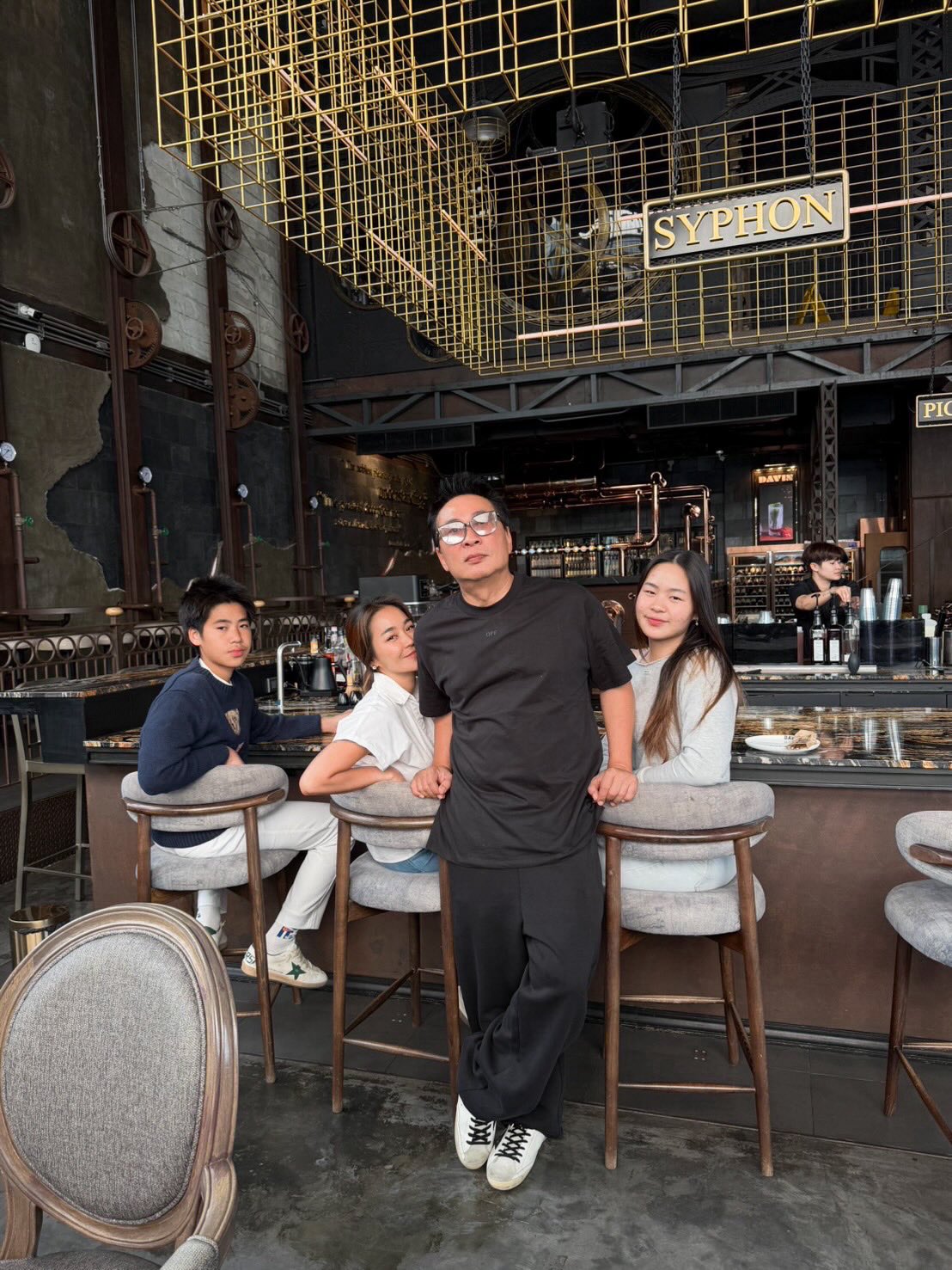 เปิ้ล - นาคร ศิลาชัย