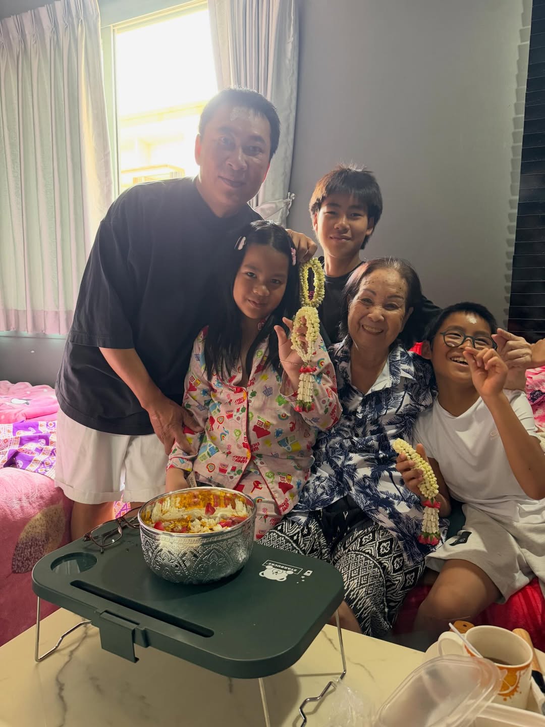 เปิ้ล - นาคร ศิลาชัย