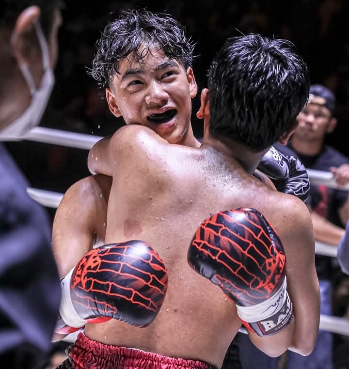 เปิ้ล - นาคร ศิลาชัย