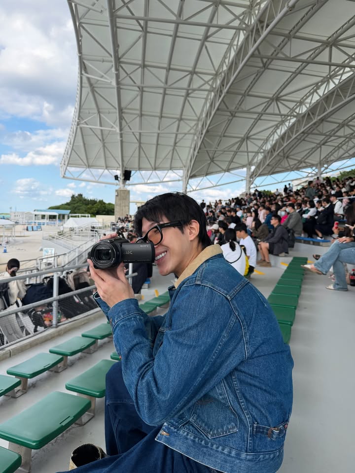 ข้าวตัง - ธนวัฒน์ รัตนกิจไพศาล