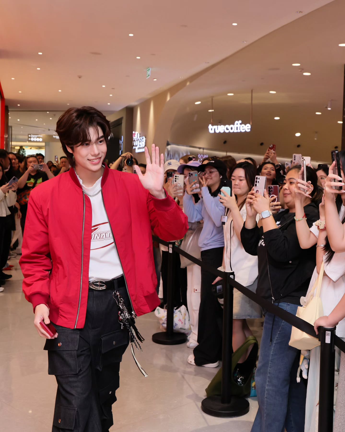 ภูวินทร์ ตั้งศักดิ์ยืน