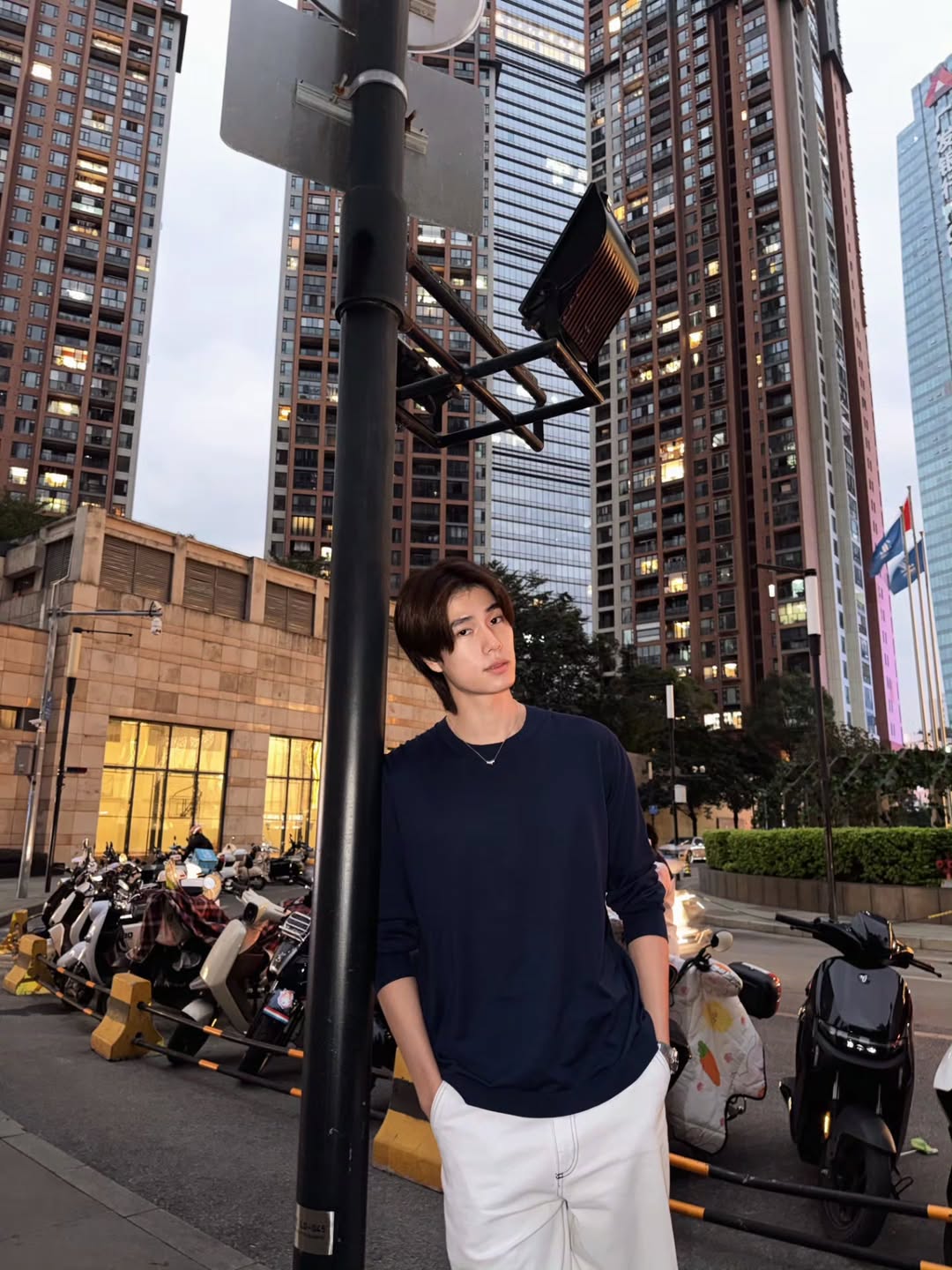 ภูวินทร์ ตั้งศักดิ์ยืน