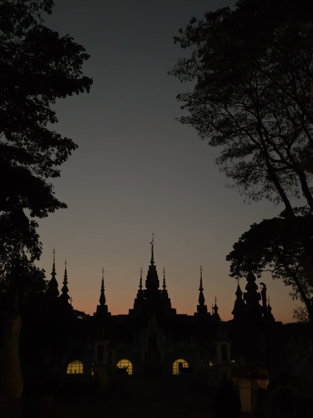 ภูวินทร์ ตั้งศักดิ์ยืน