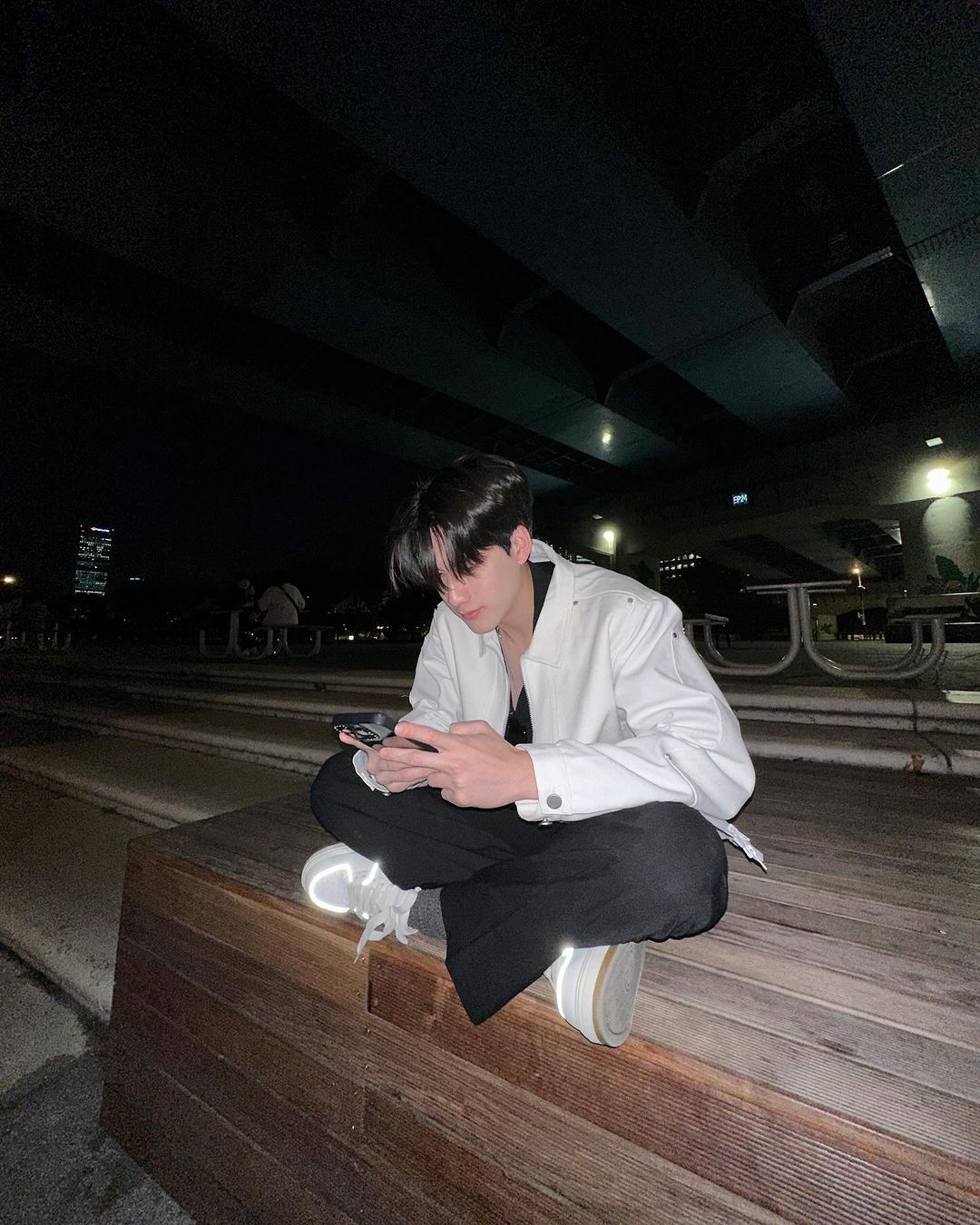 พี - พีรวิชญ์ พลอยนำพล