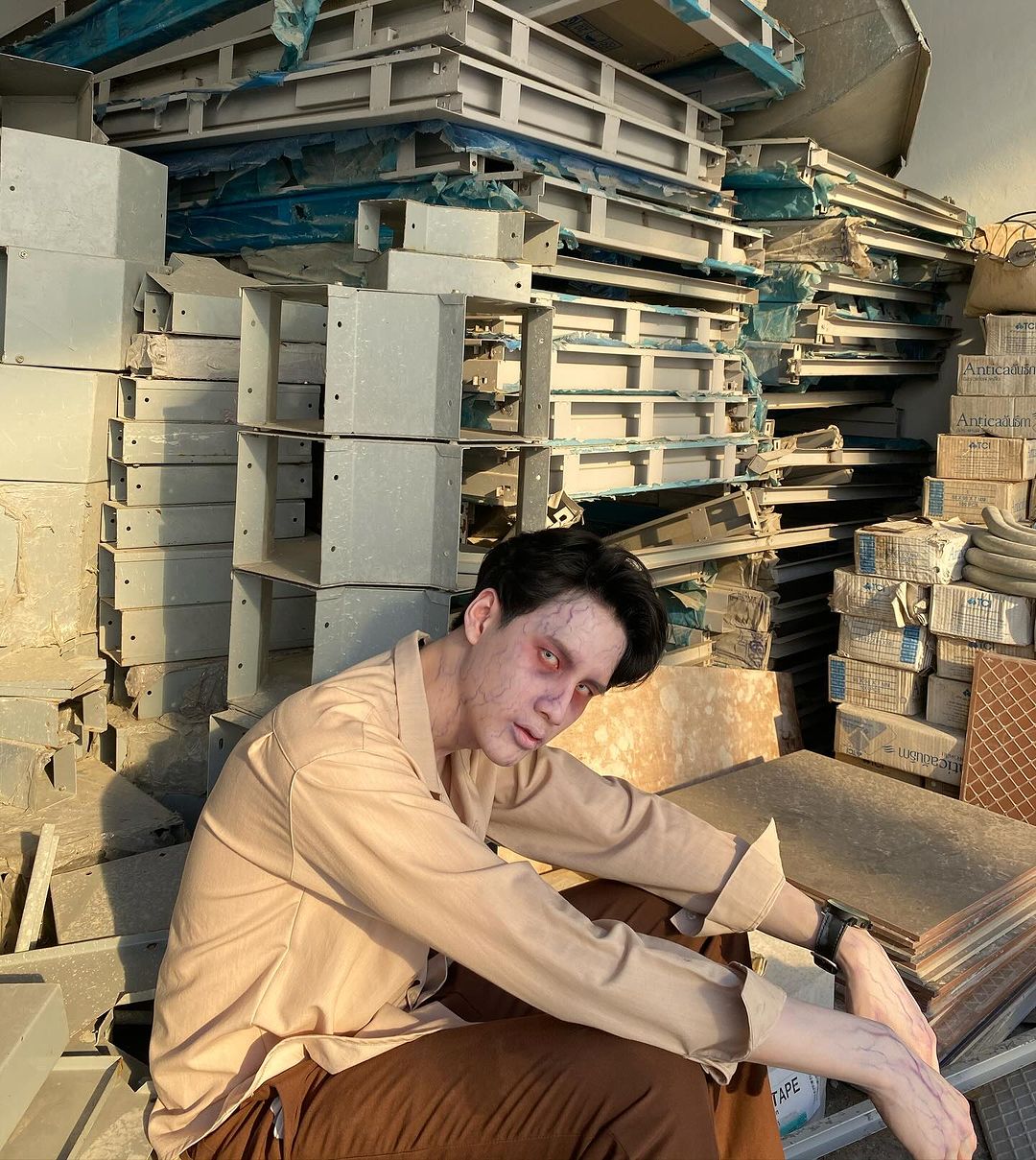 พี - พีรวิชญ์ พลอยนำพล
