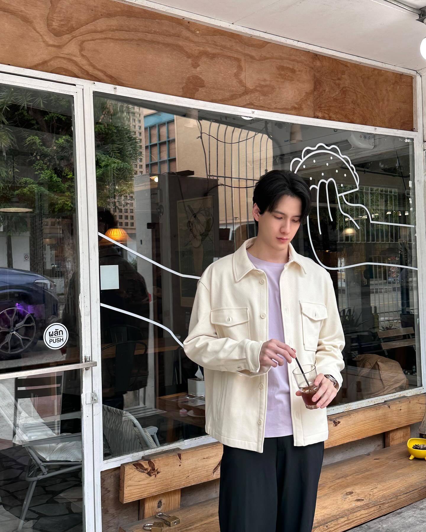 พี - พีรวิชญ์ พลอยนำพล