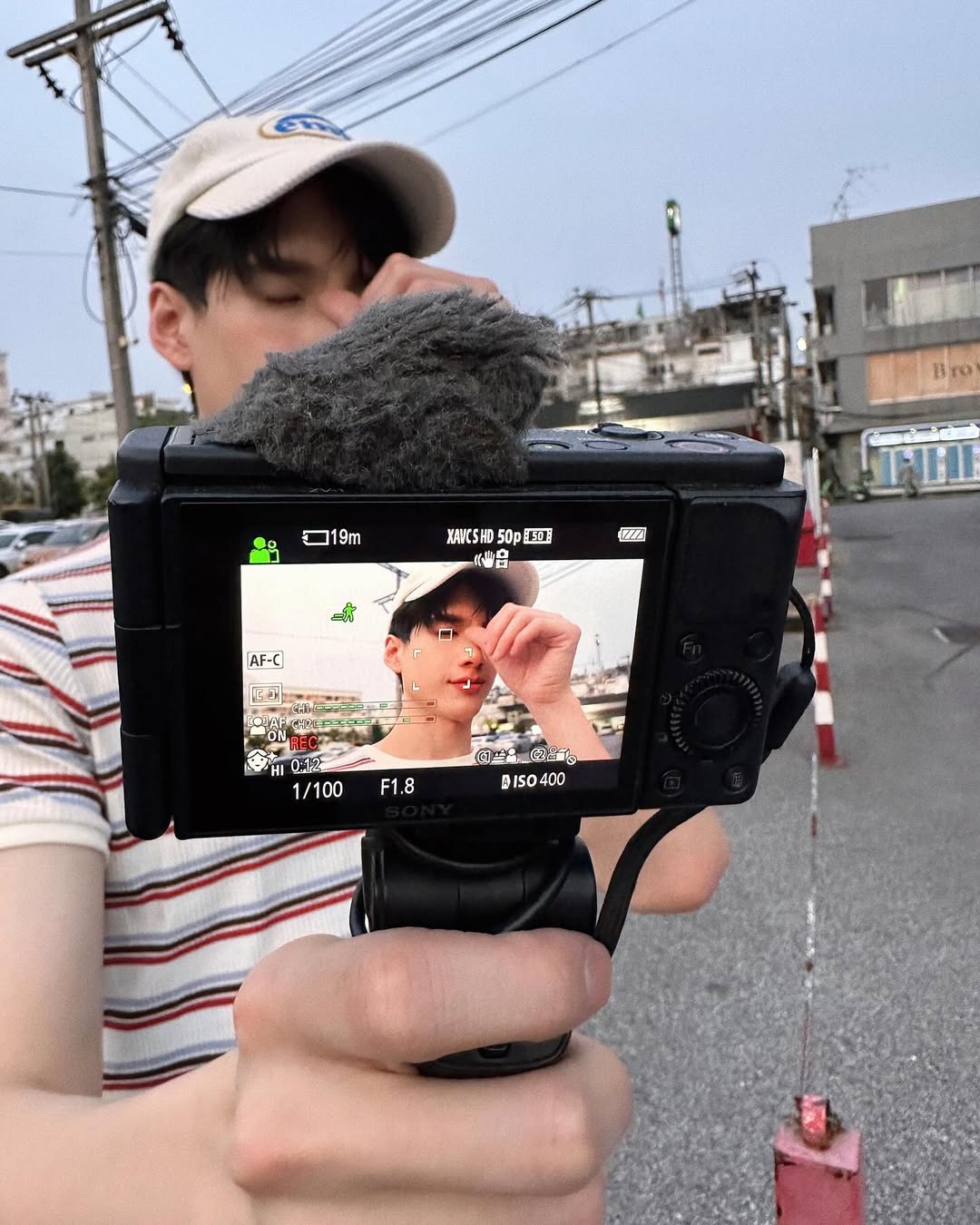พี - พีรวิชญ์ พลอยนำพล