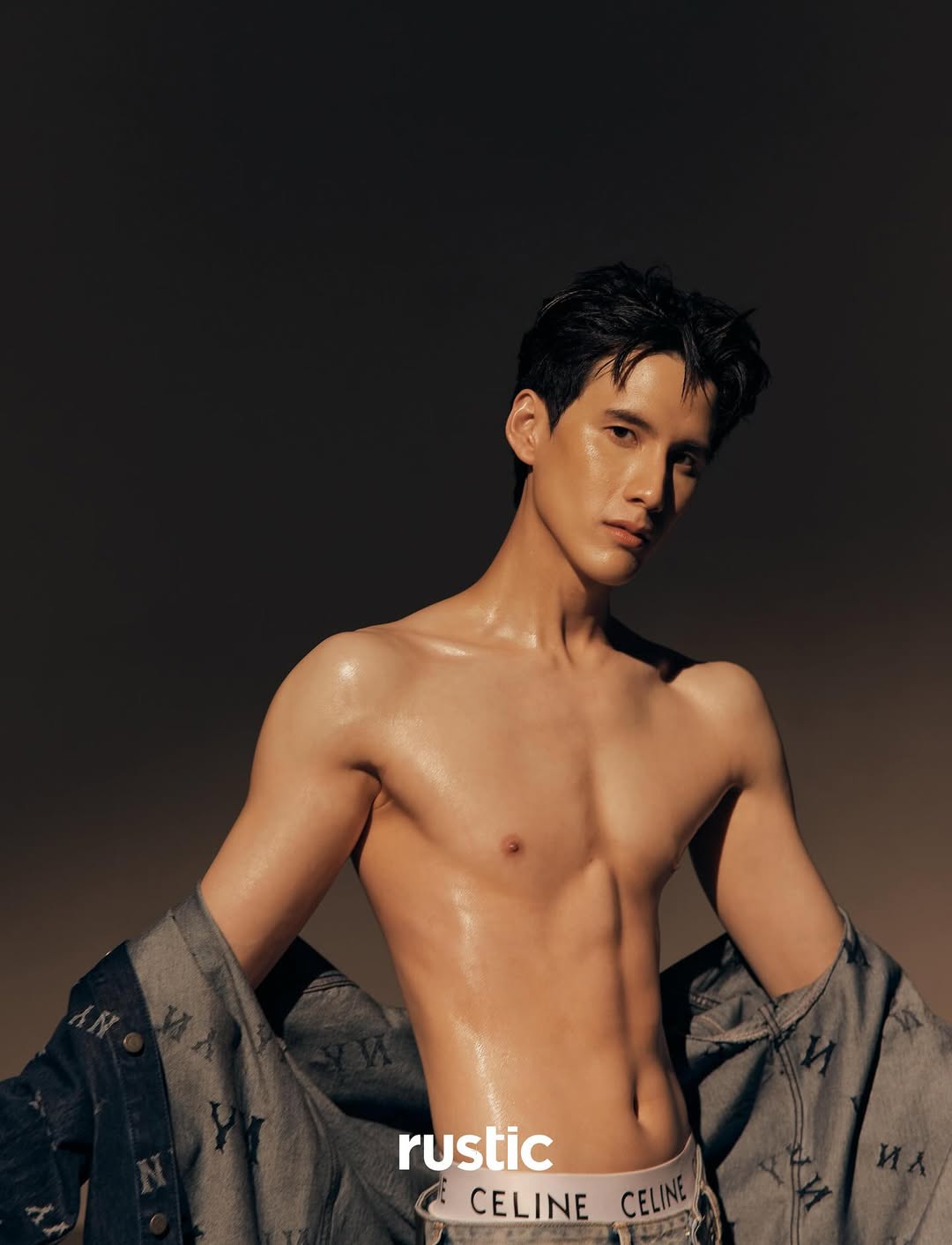 พี - พีรวิชญ์ พลอยนำพล