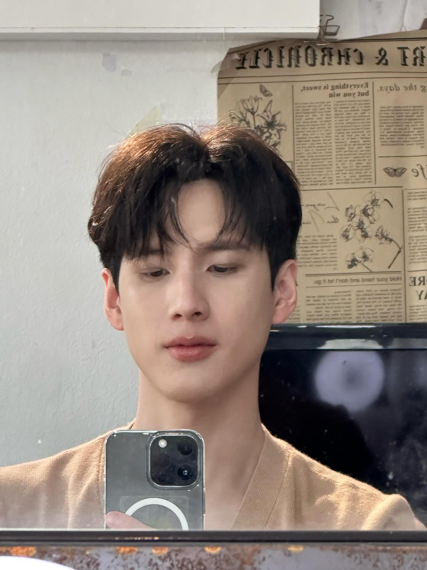 พี - พีรวิชญ์ พลอยนำพล