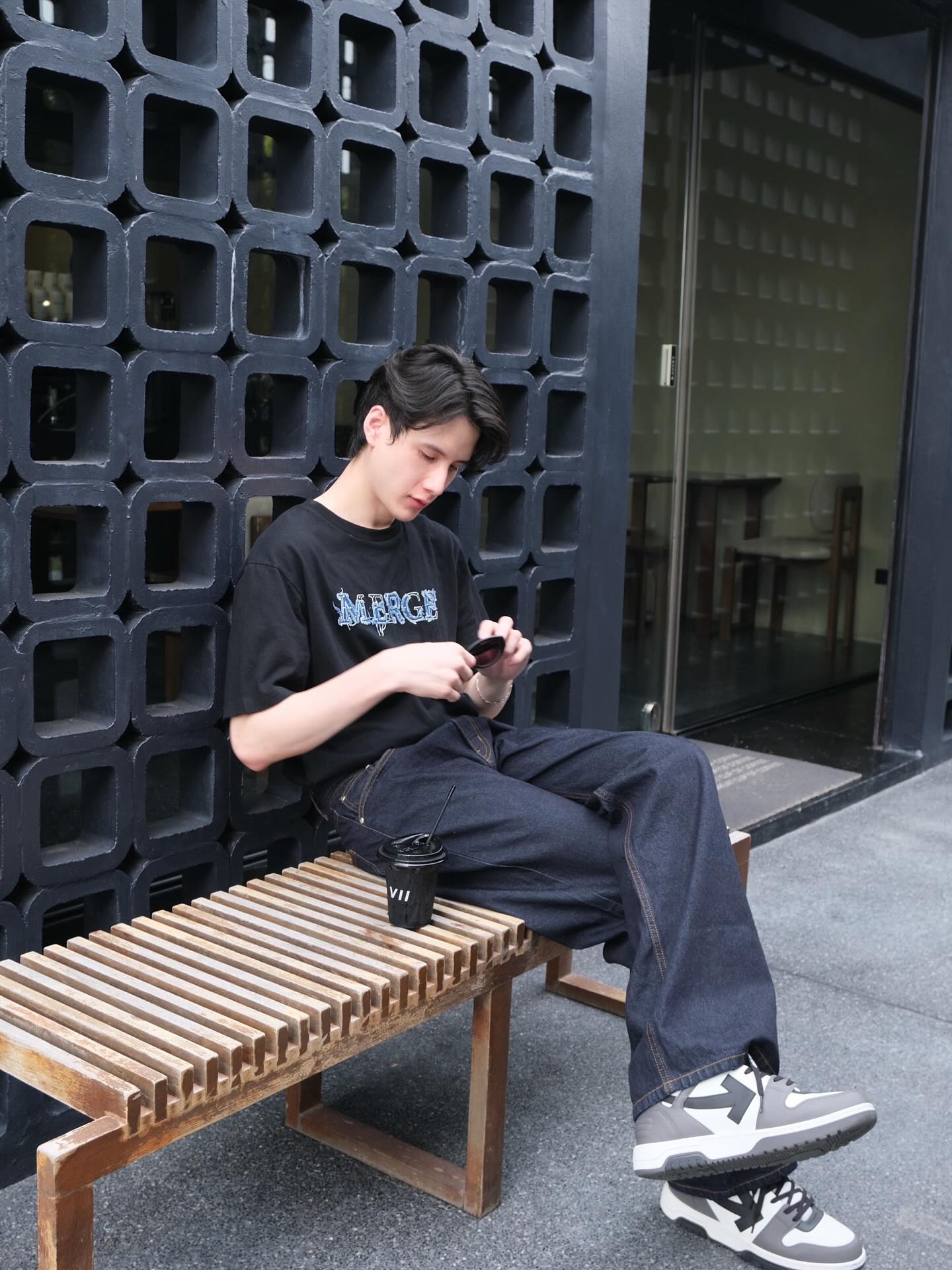 พี - พีรวิชญ์ พลอยนำพล