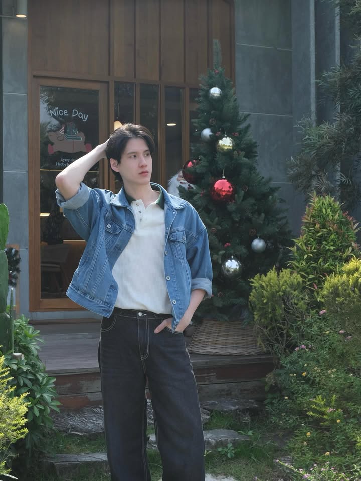 พี - พีรวิชญ์ พลอยนำพล