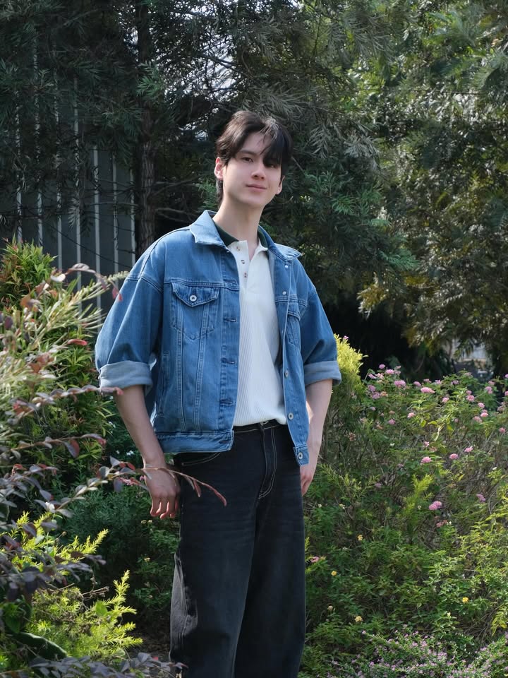 พี - พีรวิชญ์ พลอยนำพล