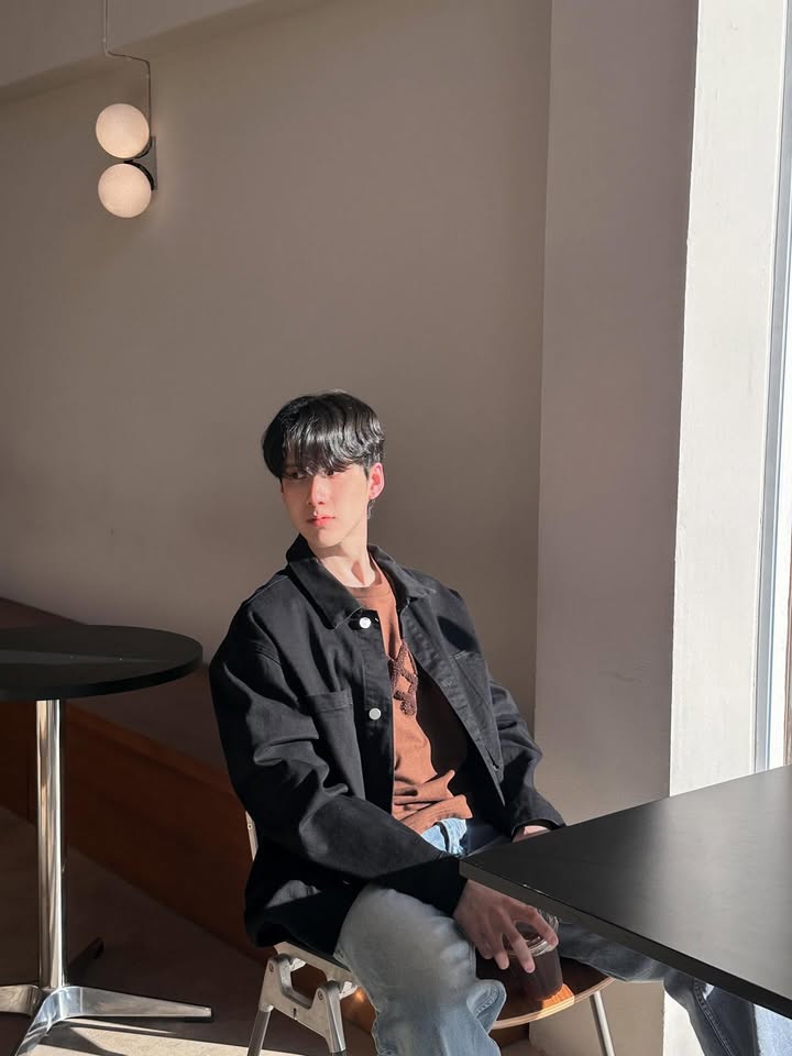 พี - พีรวิชญ์ พลอยนำพล